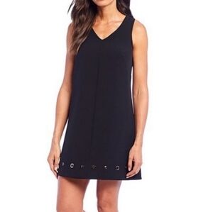 Alex Marie Ruby V-Neck Poetic Elegance Black Sleeveless Dress - Size 14